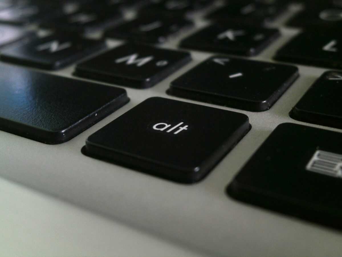 keyboard, laptop, alt key